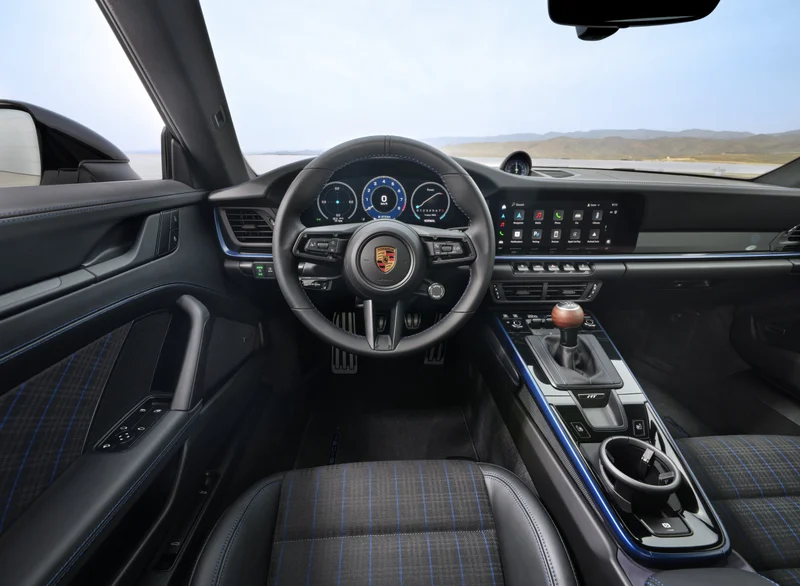 Porsche 911 992.2 Carrera T interior view