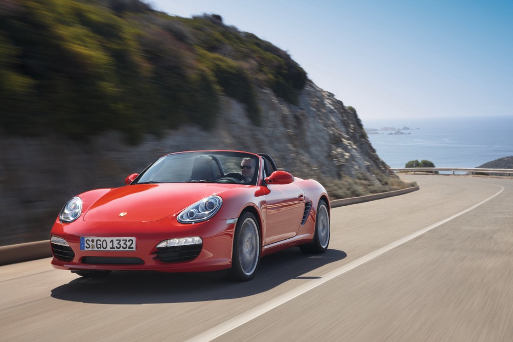 Front three-quarter view of the Porsche Boxster S 987.2 highlighting its modernized headlights