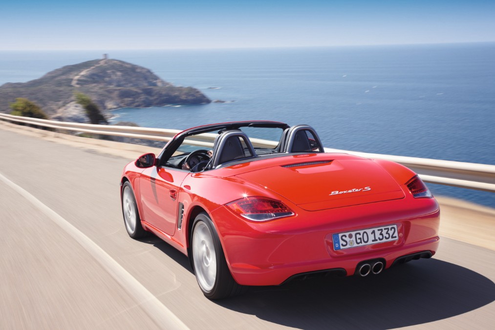 Top view of the Porsche Boxster S 987.2 showcasing the meticulously designed mid-engine layout