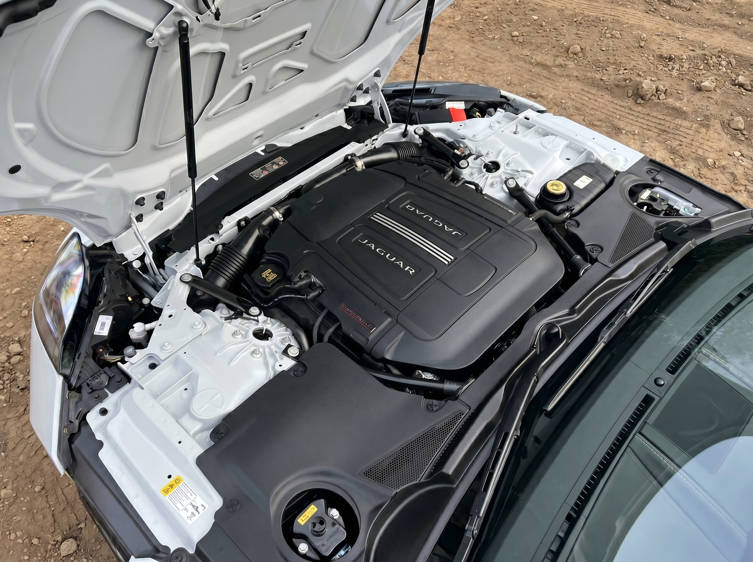 Jaguar F-Type V8 RWD 5.0L Supercharged V8