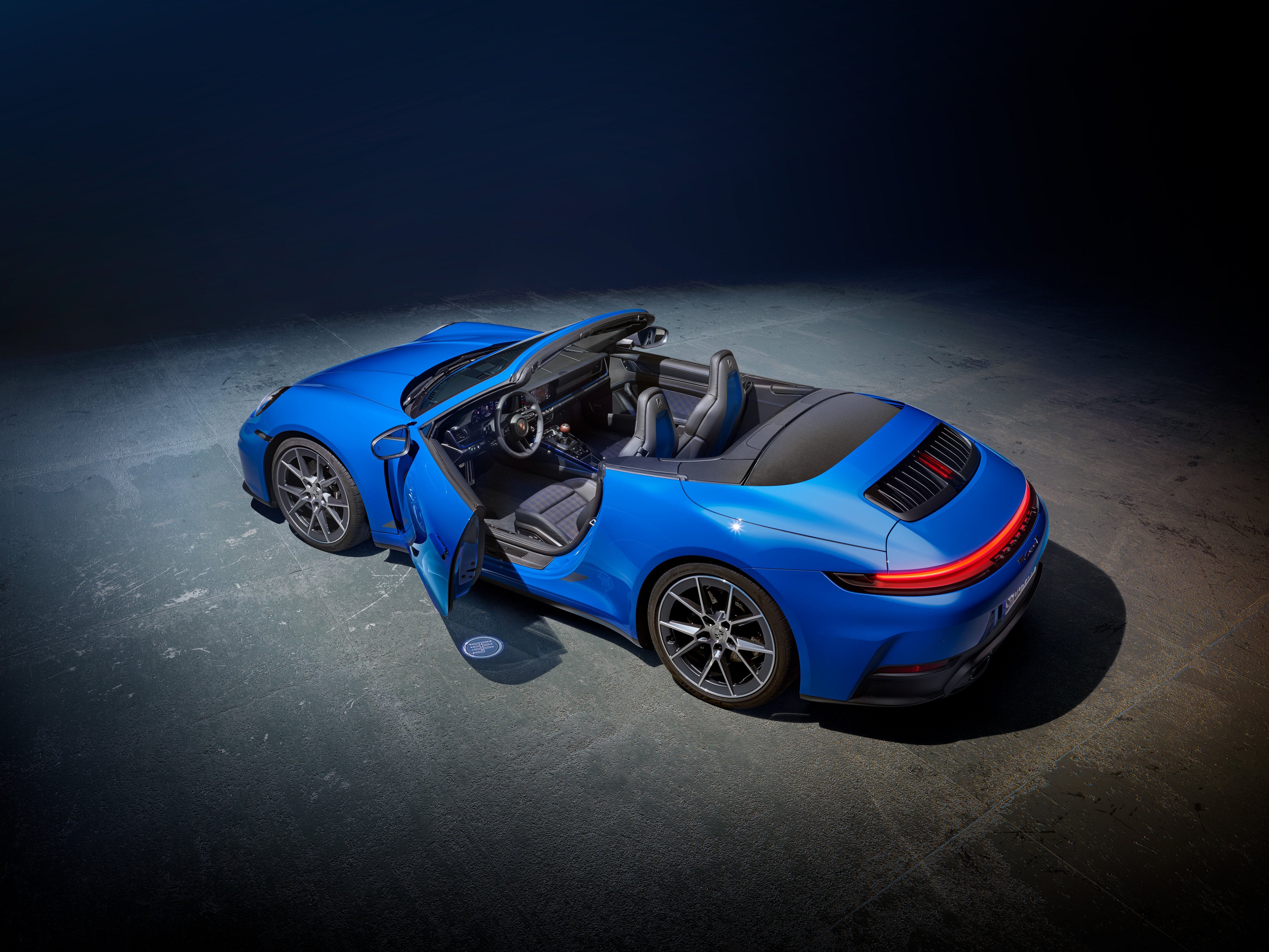 Porsche 911 992.2 Carrera T Cabriolet