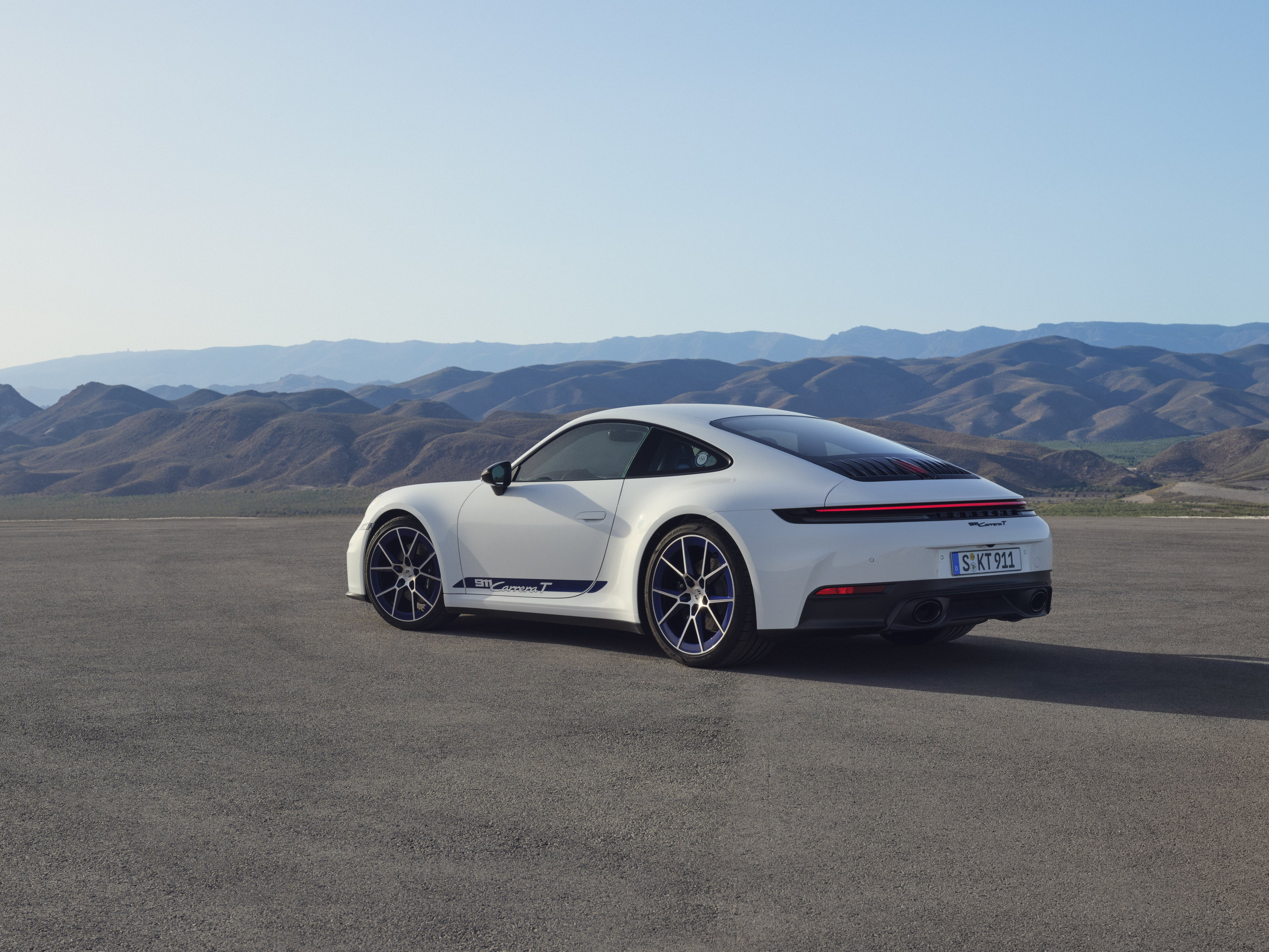Interior of the Porsche 911 992.2 Carrera T rear three-quarter view