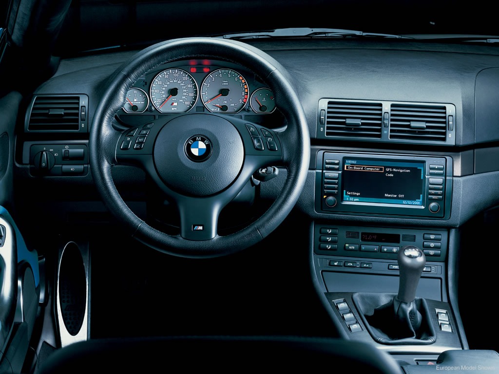 BMW M3 E46 Dashboard - M sport steering wheel and original 16:9 navigation screen